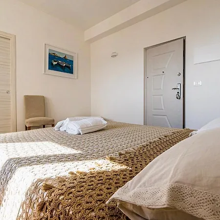 B&B Sea Terrace-3